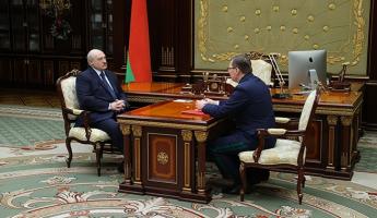«Во что бы то ни стало выстоять» — Лукашенко попросил генпрокурора изменить законодательство. Тот в ответ рассказал про «немного нервную обстановку»