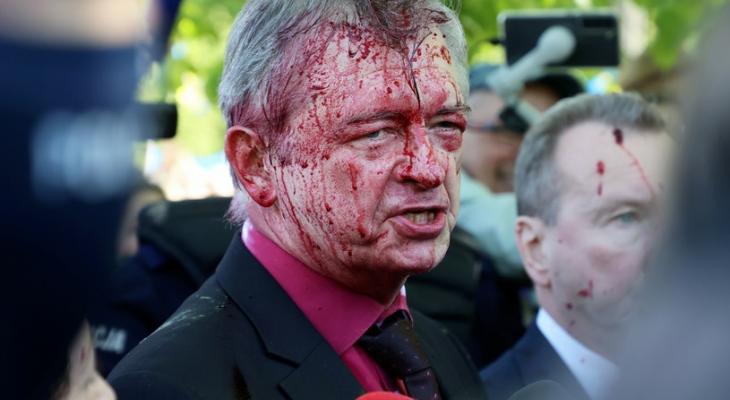«Окровавленный» посол России спровоцировал скандал в Польше – СМИ. Андреев добился своего?
